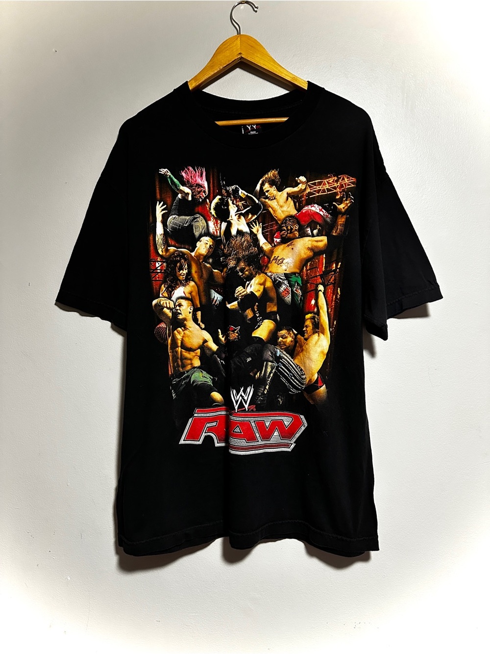 Vintage 2007 WWE RAW Black Graphic Short Sleeve Men’s Tee